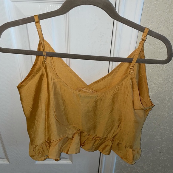 Small Shein Top - Picture 2 of 2